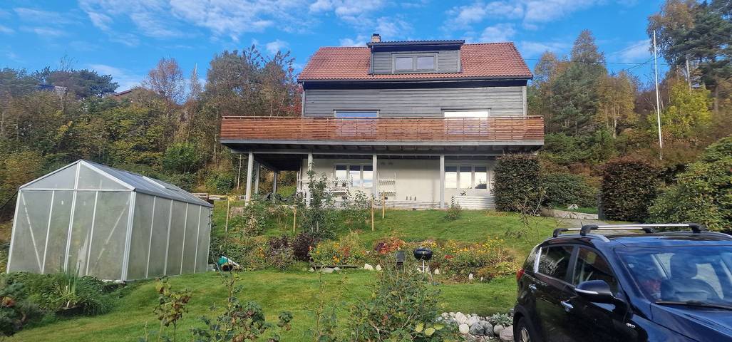 Ferienhaus für 8 Personen, mit Garten - 1