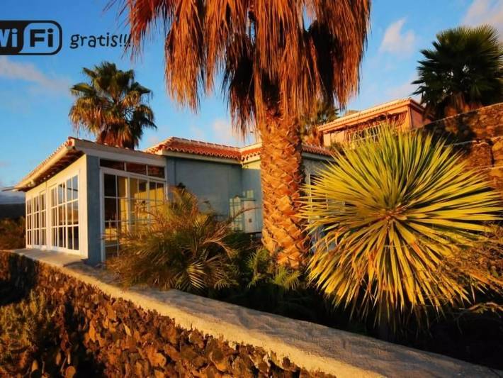 Villa for 2 people, with balcony - 1