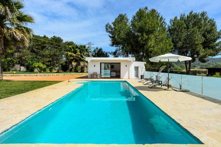 Stunning Loft "Can Maruna" with Mountain View, Wi-Fi, Garden, Terrace & Pool in Sant Joan de Labritja, North Ibiza