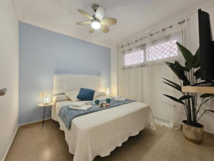 Apartamento para 4 personas, con balcón y vistas en Playa de San Juan Tenerife