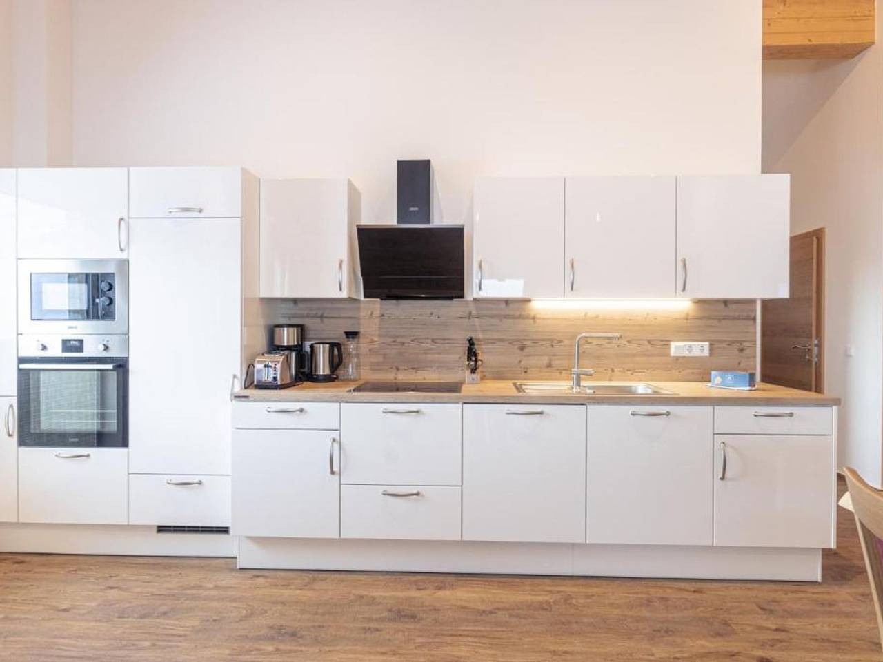 Ganze Ferienwohnung, Appartementhaus zum Moserlhof - Appartement Grimmingblick in Haus, Schladming-Dachstein
