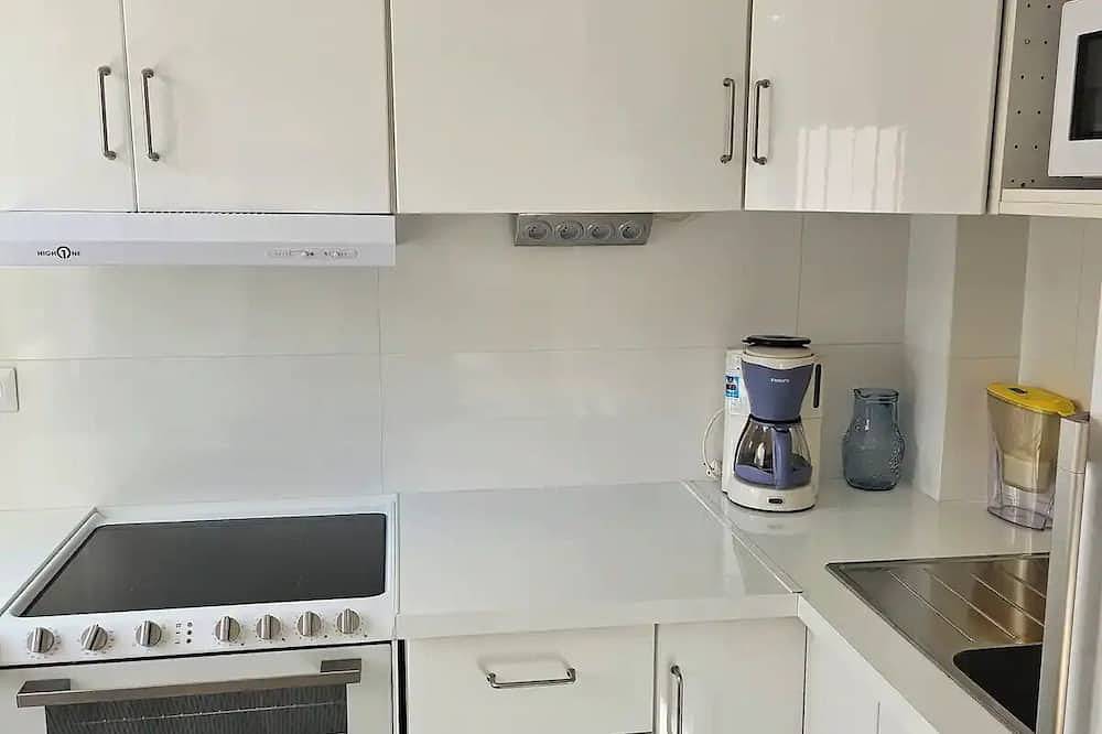 Entire apartment, Charmful modern studio in Le Kremlin-Bicêtre, Val-de-Marne