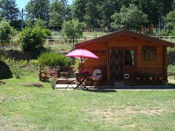 Chambre d’hôte pour 2 personnes, avec jardin en Ardèche
