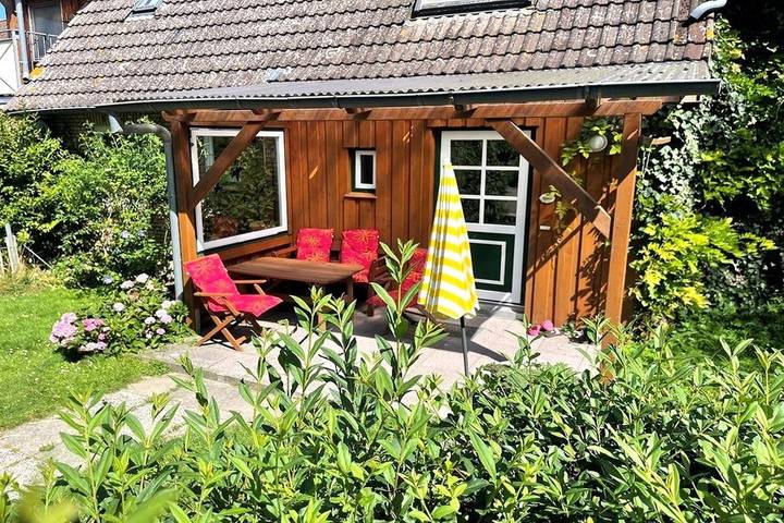 Ferienwohnung für 4 Personen, mit Terrasse und Garten