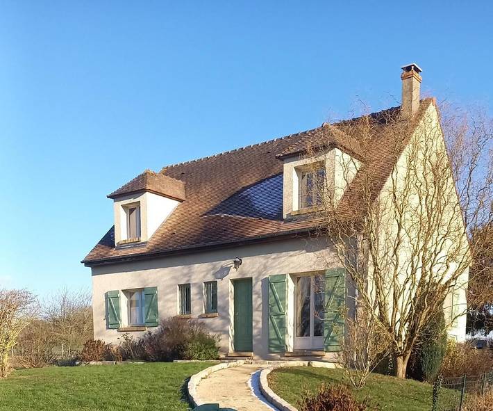 Location de vacances pour 6 personnes, avec jardin et vue, animaux acceptés à Bouleurs