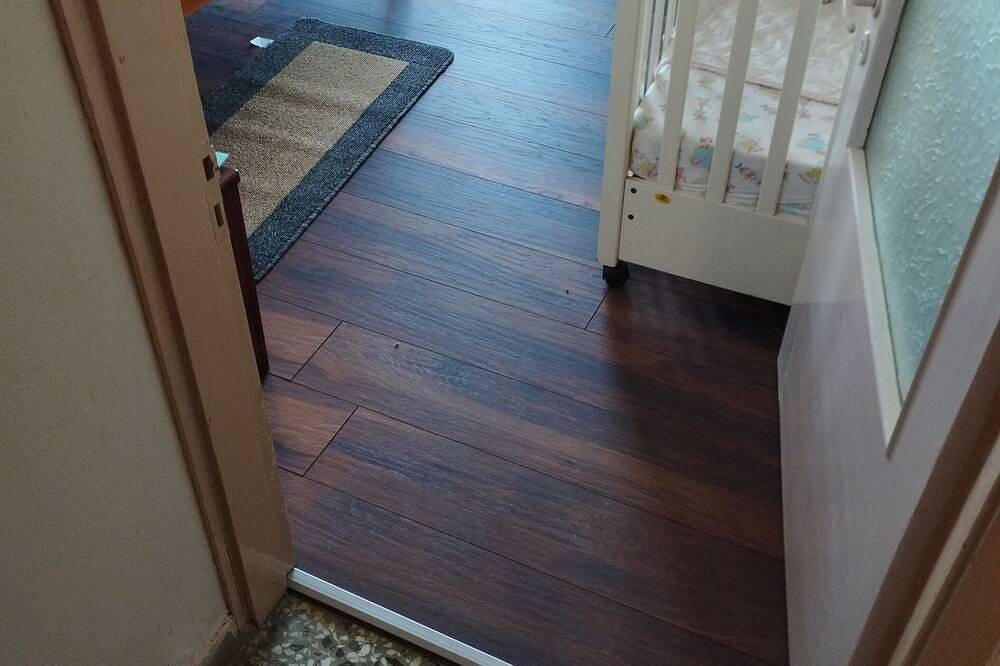 Appartamento intero, Charming 3-bedroom apartment with sea view from bedrooms Wifi and Ac 200 from b\n in Kissamos, Chania regione