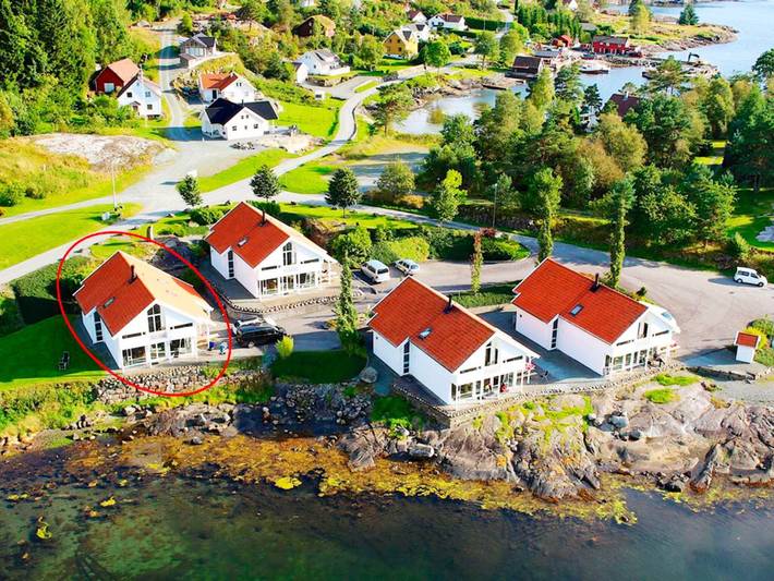 Ferienhaus für 12 Personen, mit Whirlpool und Terrasse sowie Pool und Sauna in Suldal - 2
