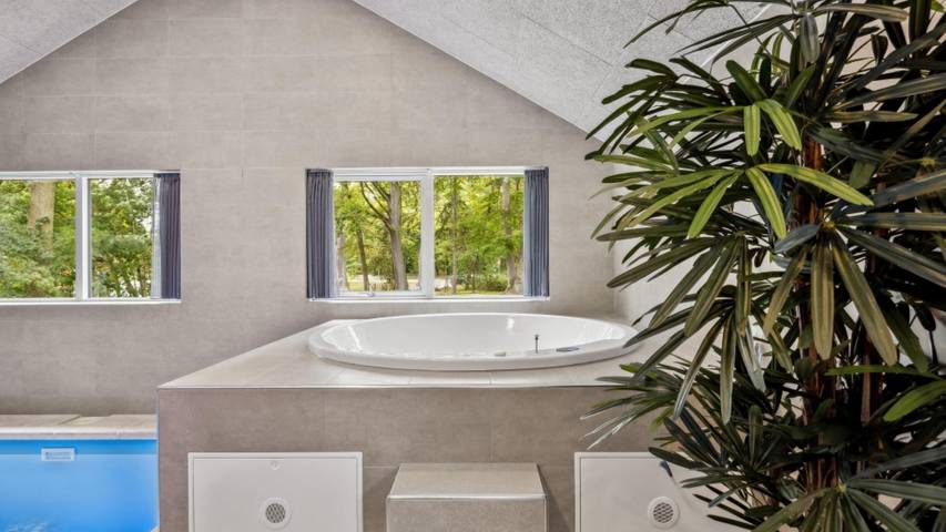 Ferienhaus für 18 Personen, mit Sauna in Mecklenburgische Seenplatte - 4