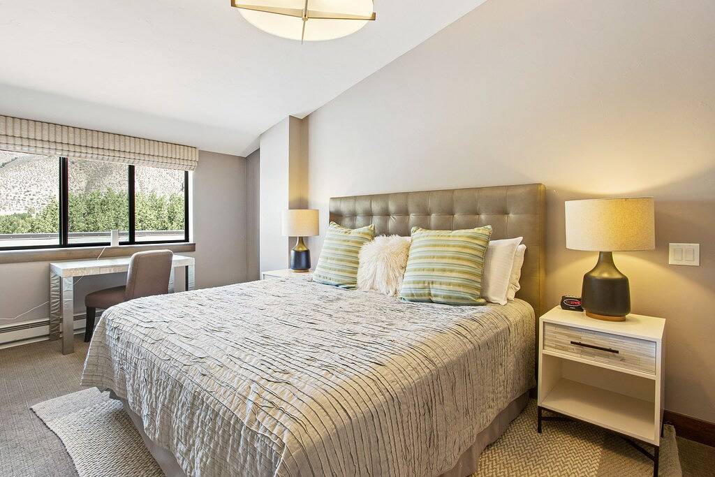 Ganze Wohnung, Luxe Two-Story Penthouse with Mountain Views - Near Riverfront Express Gondola in Avon, Beaver Creek