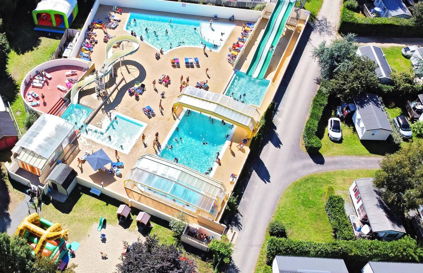 Chalet für Behinderte – 35 m² – 2 Schlafzimmer – überdachte Terrasse – (Chalet für Menschen mit eingeschränkter Mobilität konzipiert) – 3 Personen in Bénodet, Quimper und Umgebung