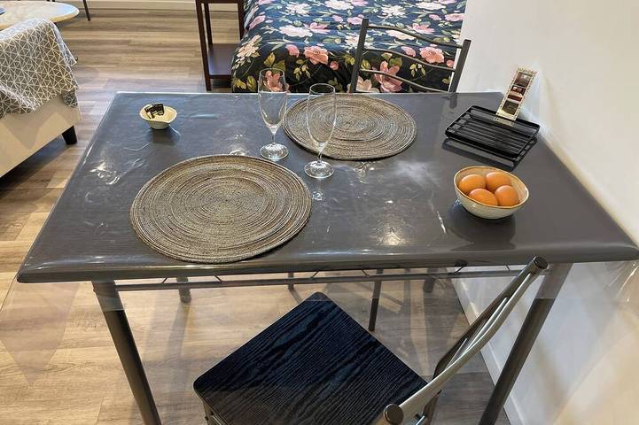 Gîte pour 3 personnes, avec jardin ainsi que jacuzzi et terrasse à Lorris - 2