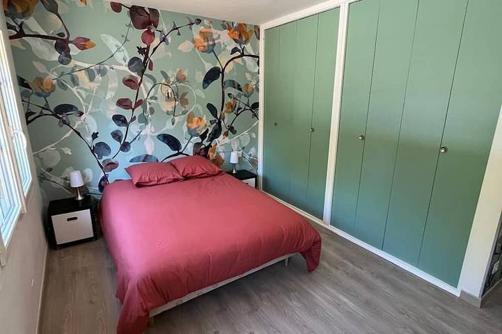 Location de vacances pour 4 personnes, avec jardin à Régusse - 3