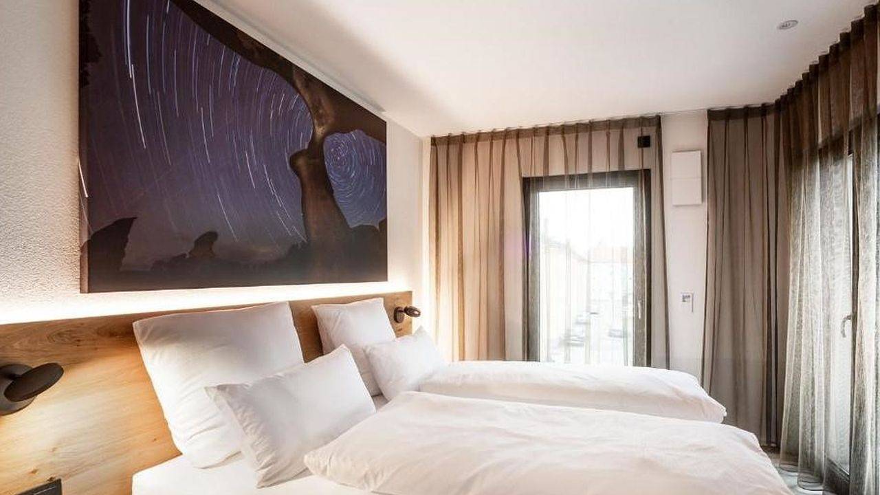 Ganze Ferienwohnung, Ferienwohnung für 2 Personen (40 m²) in Singen in Singen, Hegau