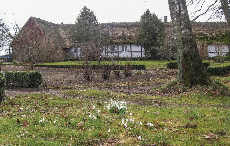 Ferienhaus für 8 Personen, mit Garten und Terrasse sowie Whirlpool in Sjöbo und Umgebung - 2