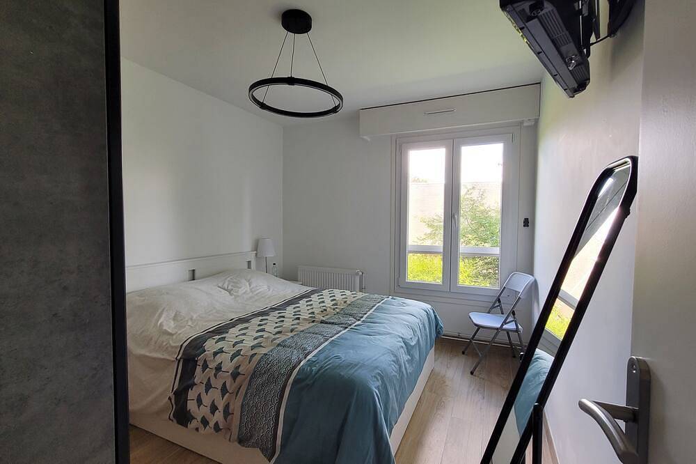 Apartamento entero, 1 Star Furnished Holiday Accommodation in Ronchin, Lille region