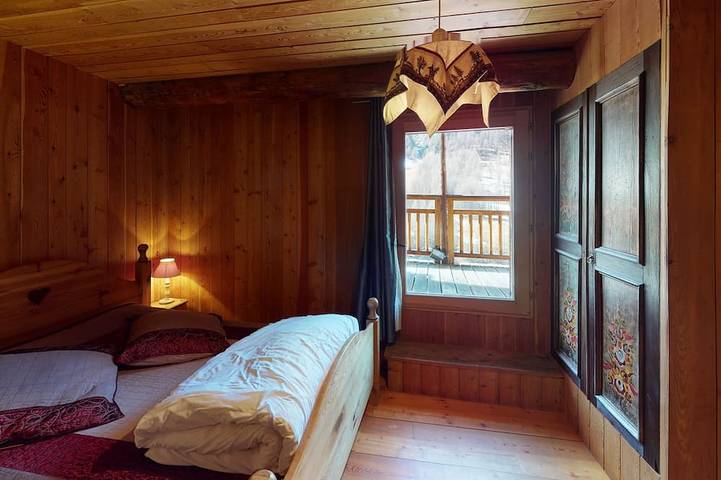 Gîte pour 10 personnes, avec sauna ainsi que jardin et balcon à Saint-Véran - 2
