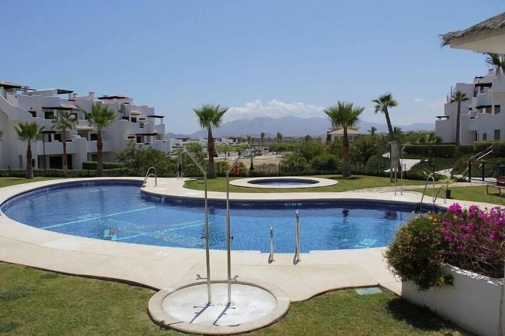 Beautiful 3 Bedroom Detached Villa with Private Pool & Jacuzzi, Wifi,  Tv, Bbq, in Vera, Costa de Almería