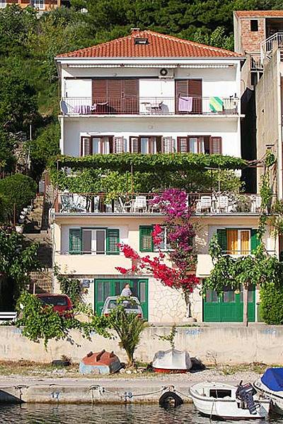 Ganze Wohnung, Studio Appartement mit Terrasse und Meerblick Podgora, Makarska As-6836-b in Podgora, Makarska Riviera
