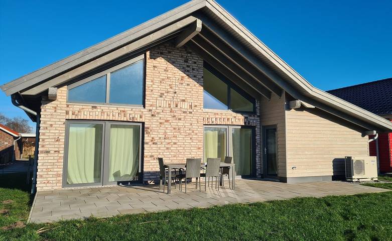 Ferienhaus für 4 Personen, mit Garten, mit Haustier in Jade