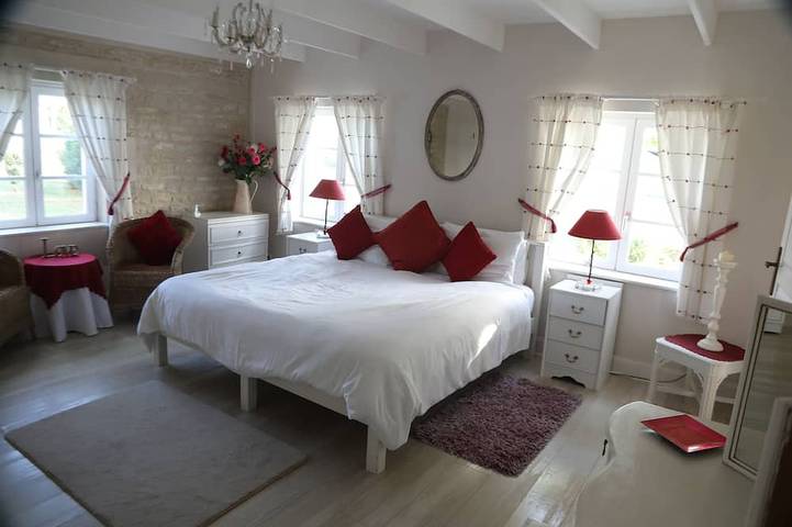 Gîte pour 6 personnes, avec jardin à Migron - 3