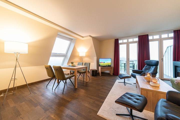 Ferienwohnung für 4 Personen, mit Balkon und Ausblick sowie Sauna in Wremen