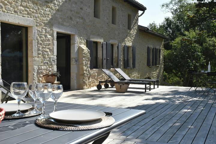 Magnífica casa renovada cerca de Poët-Laval in Dieulefit, Región de Nyons