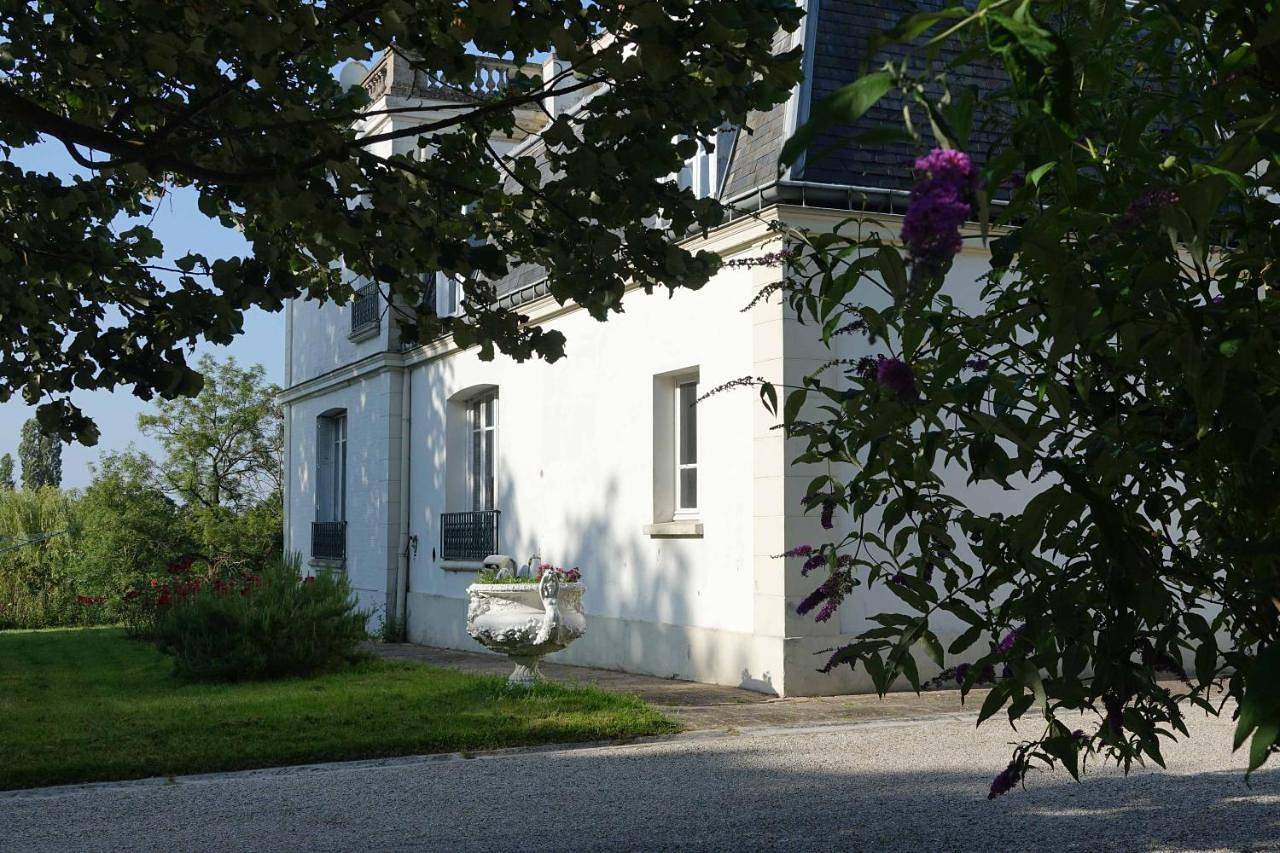 Manoir Le Parc near Paris & Disneyland in Villevaudé, Seine-et-Marne