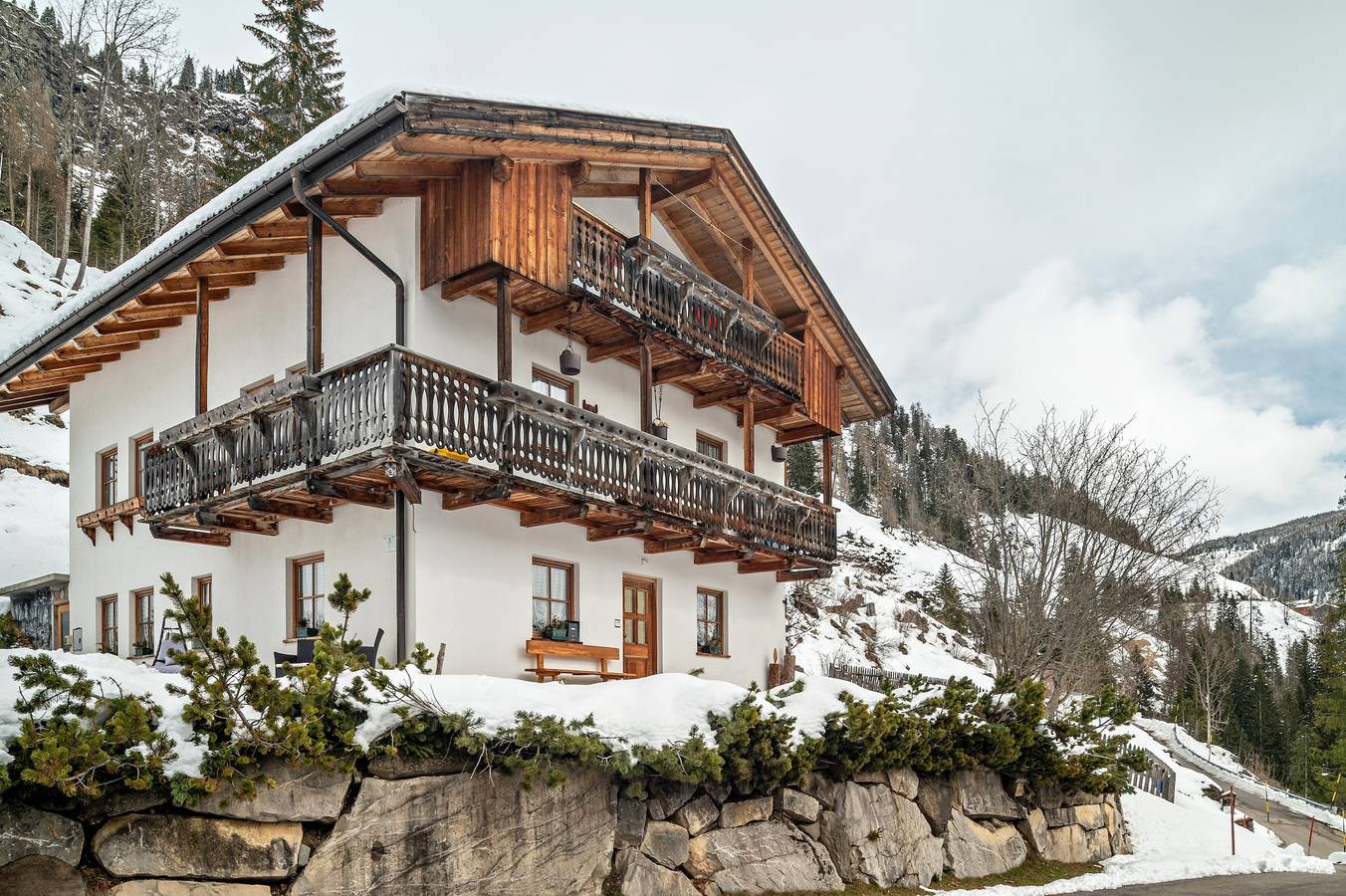 Ganze Wohnung, Ferienwohnung 'Agriturismo El Cirum Pelmo' mit Bergblick, privatem Garten und Wlan in Arabba, Buchenstein
