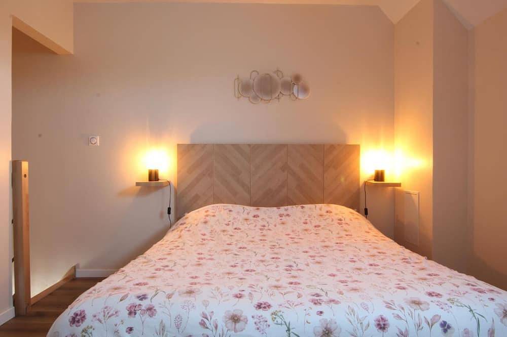 Maison mitoyenne avec spa privatif, animaux acceptés, proche Cotentin in Saussemesnil, Côte de la Déroute