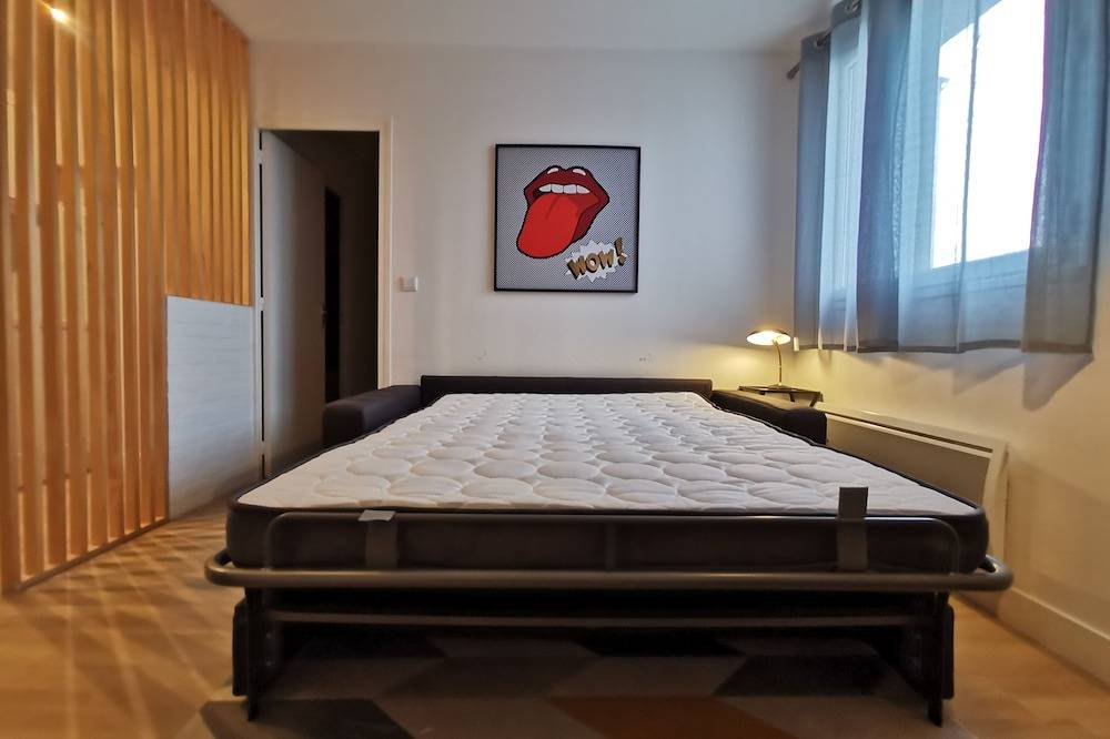 Apartamento entero, Happy Kool | city center | wifi | private parking in Blois, Región de Blois