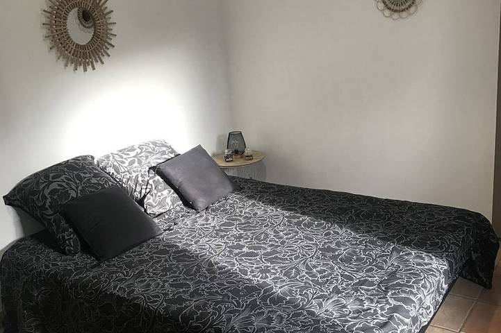 Location de vacances pour 5 personnes, avec jardin ainsi que piscine et terrasse à Langlade - 3