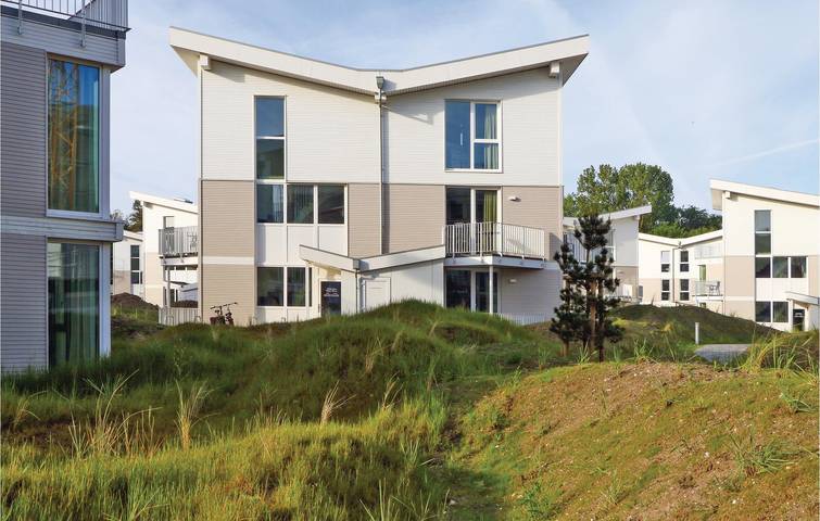 Ferienwohnung für 4 Personen, mit Terrasse und Sauna in Priwall