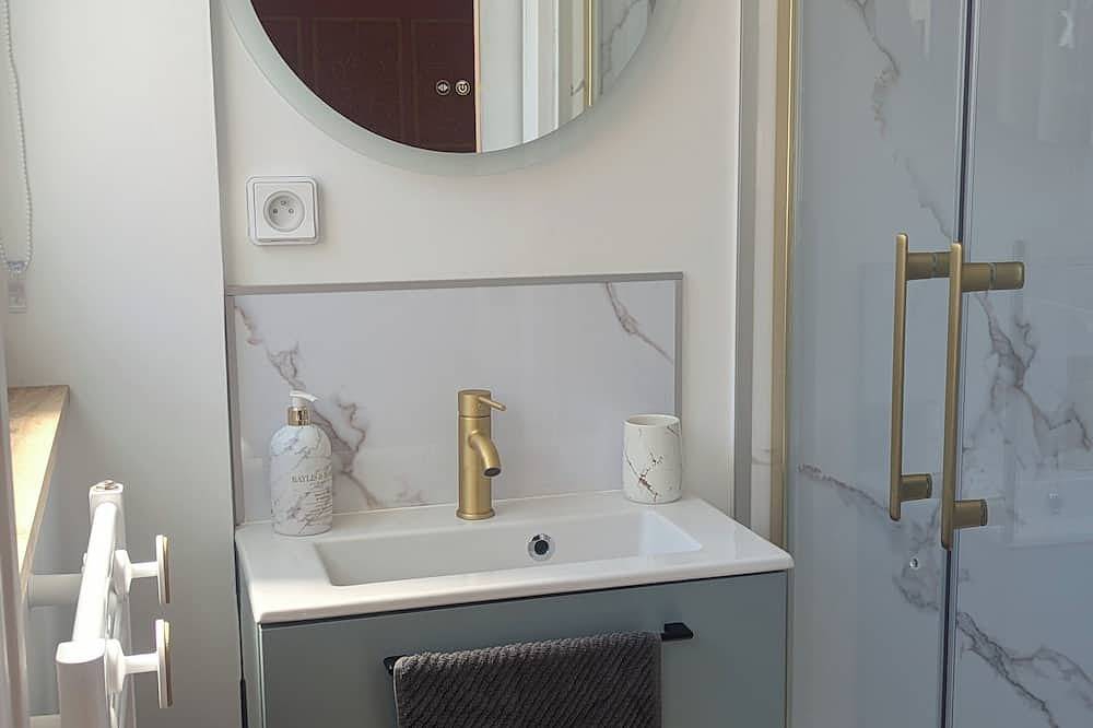 Entire apartment, 1-bedroom apartment, 4people, 100m from the beach in Le Portel, Boulogne-sur-Mer region