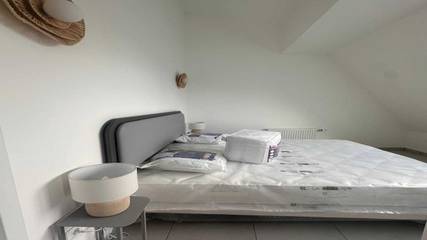 Appartement De Vacances pour 8 Personnes dans Suresnes, Hauts-de-Seine, Photo 3