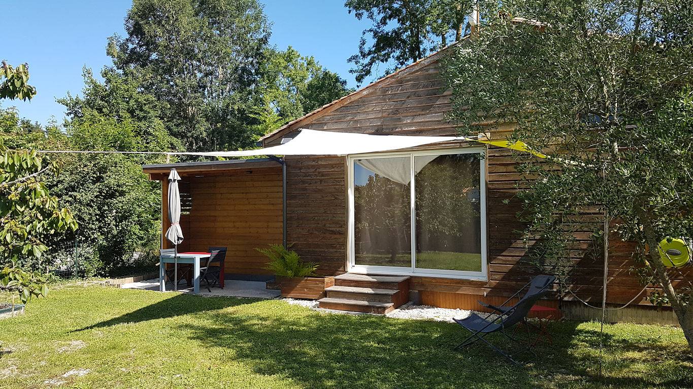 Chalet studio "L'Athome" in Bouhet, Région de Rochefort