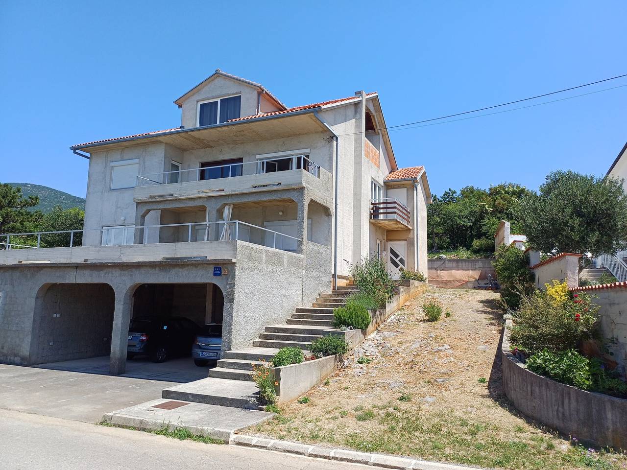 Ganze Wohnung, Studio Appartement mit Terrasse und Meerblick Klenovica, Novi Vinodolski -a in Klenovica, Primorje-Gorski Kotar