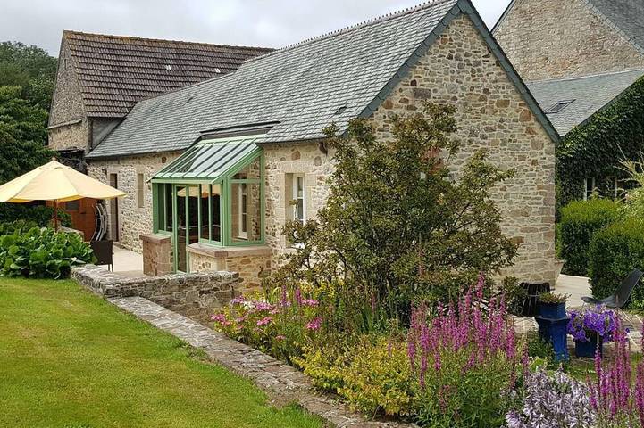 Gîte pour 2 personnes, avec jardin