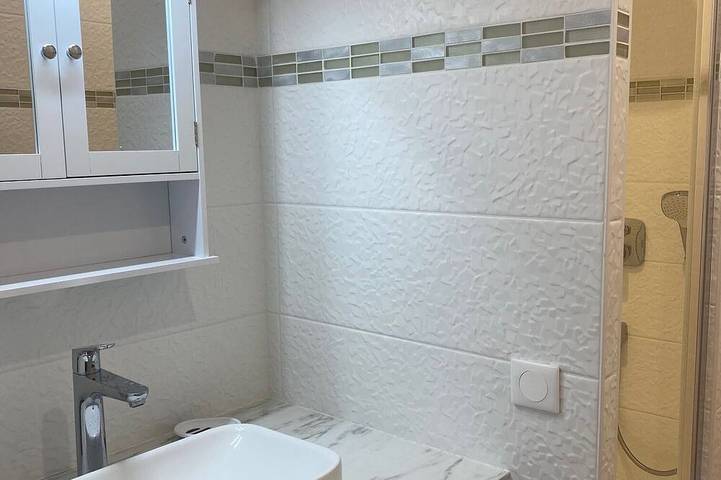 Location de vacances pour 4 personnes, avec piscine ainsi que jardin et terrasse à Saint-Just-Luzac - 4