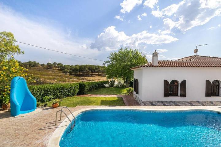 Casa de férias para 10 pessoas, com Varanda e Terraço e ainda Jardim and Piscina em Alcoutim e Pereiro
