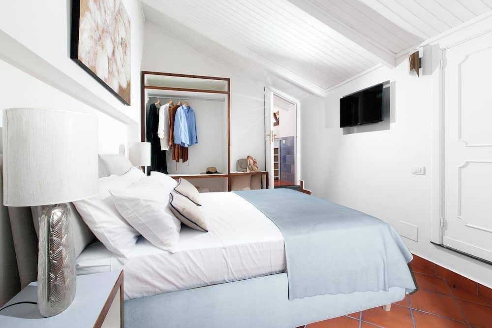 The Pozzillo Maison: Apartment Nerano and Punta Campanella in Massa Lubrense, Naples Province