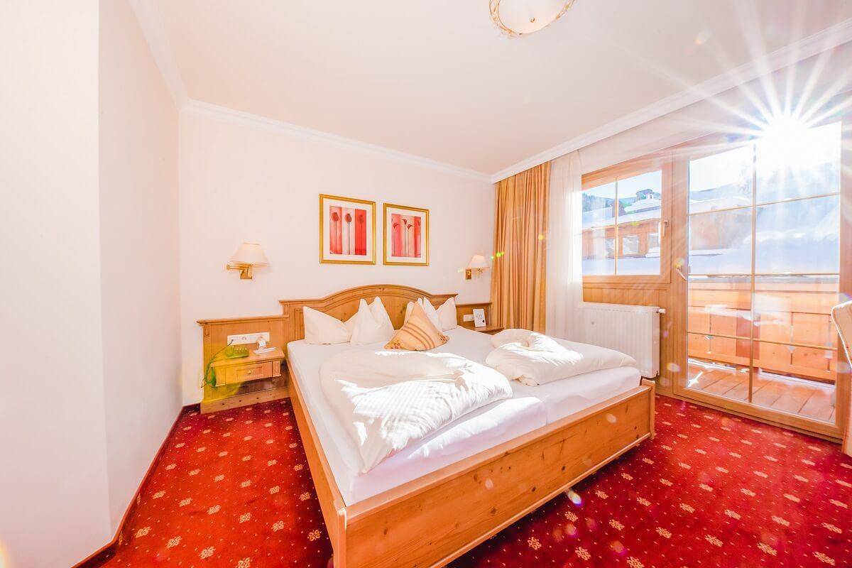 Doppelzimmer "Goldnestl" 24m² in Altenmarkt im Pongau, Ski Amadé
