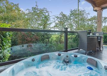 Glamping for 2 People in Croft, Lincolnshire, Photo 1