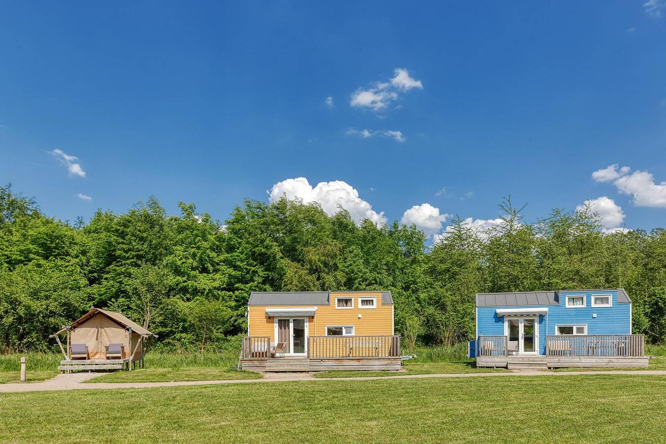 De Glamping — Gelbes Tiny House – Stimmungsvoller Aufenthalt für bis zu 5 Personen, Zeewolde in Flevoland