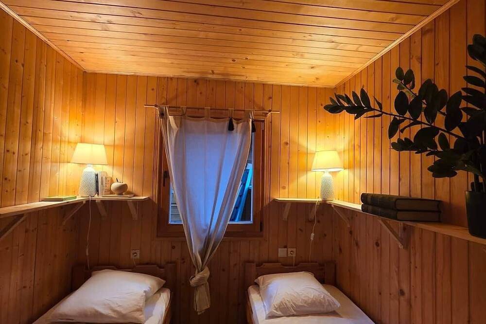 Chalet belle vue sur le lac (6D) in Laffrey, Isère