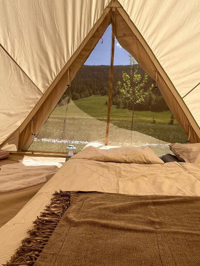 Zelt für 2 Personen, mit Terrasse und Garten sowie Ausblick