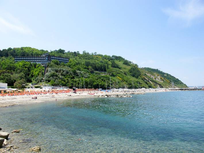 Apartamento entero, Galatea in Pésaro, Pesaro-Urbino