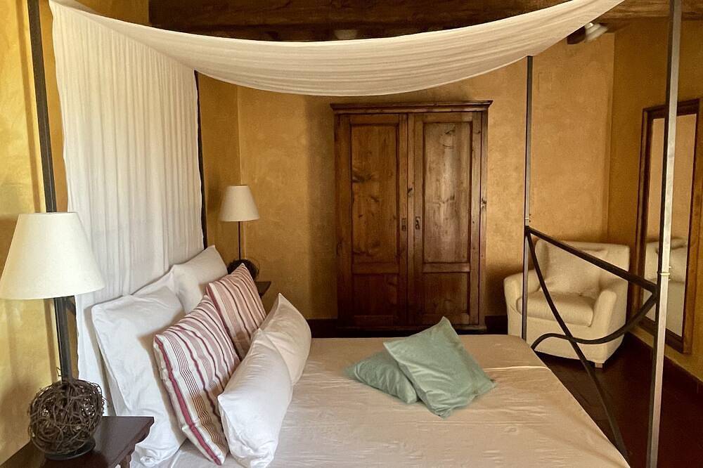 Romantic Hideaway in an Old Olive Grove - Ecotourism - Huge Pool - E-Charger  in Campagnatico, Provincie Grosseto