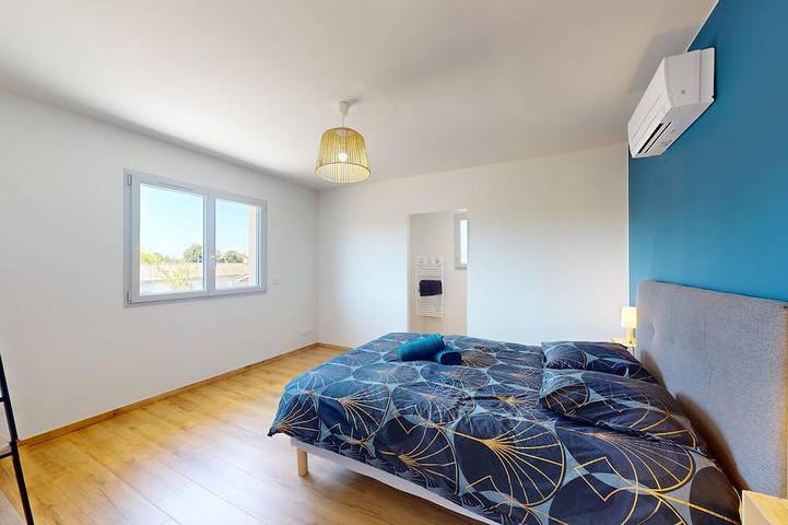 Location de vacances pour 10 personnes, avec terrasse et jardin à Cadaujac - 4