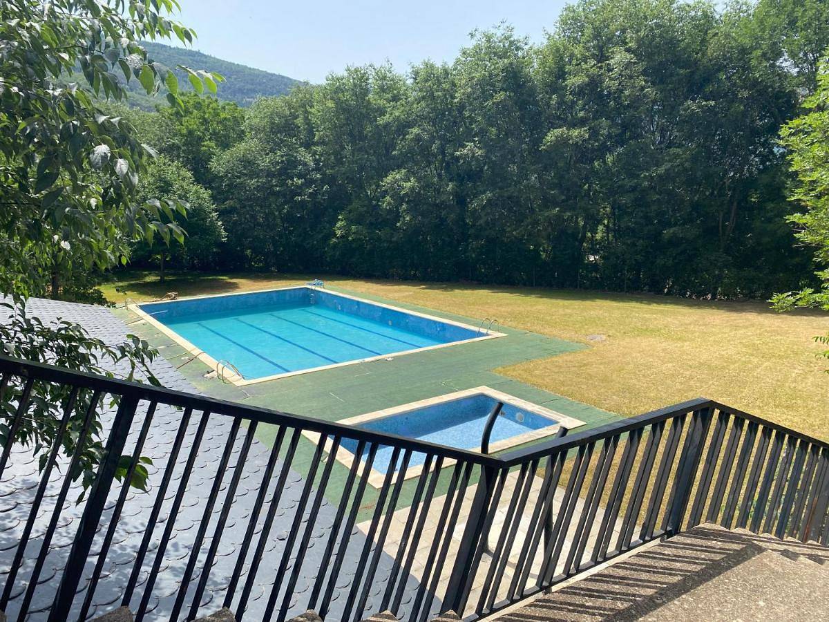 Apartamento entero, Acogedor Piso En Sort Con Piscina in Sort , Pirineo Catalan