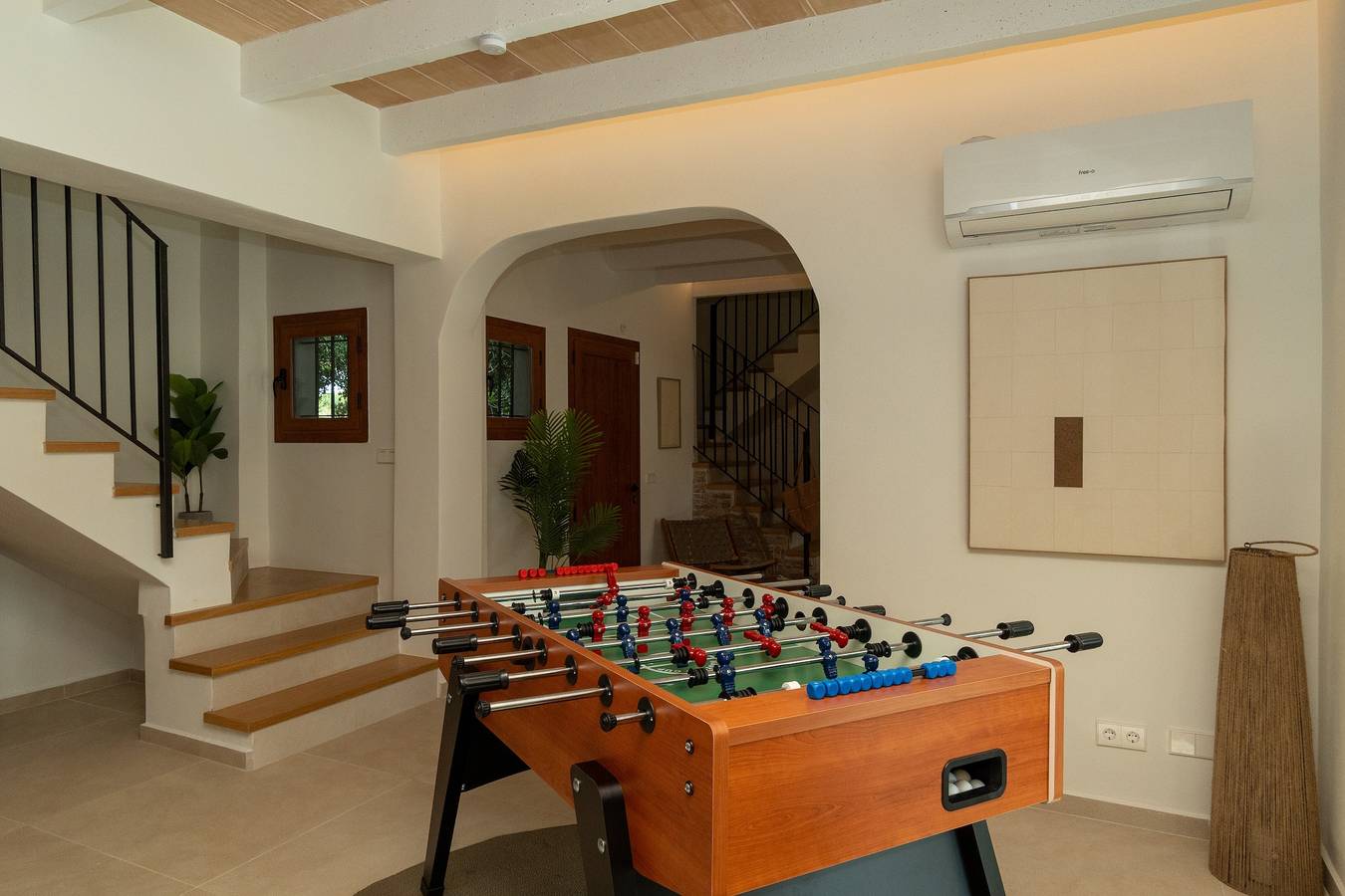 Villa 'Marloria' con vistas a la montaña, Wi-Fi y aire acondicionado in Crestatx, Sa Pobla